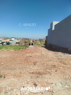 Terreno para  Venda em Umuarama pela Araujo