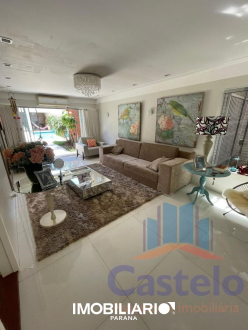 Residência para  Venda em Umuarama pela Castelo Assessoria Imobiliária