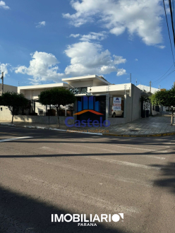 Residência para  Venda em Umuarama pela Castelo Assessoria Imobiliária