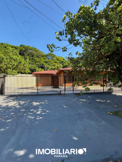 Residência para  Alugar em Umuarama pela Caetano & Otávio