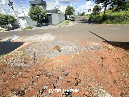 Terreno para  Venda em Umuarama pela Aldemir Imóveis