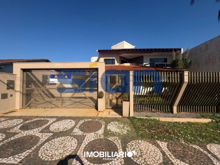 Residência para  Alugar em Umuarama pela Sian Imóveis