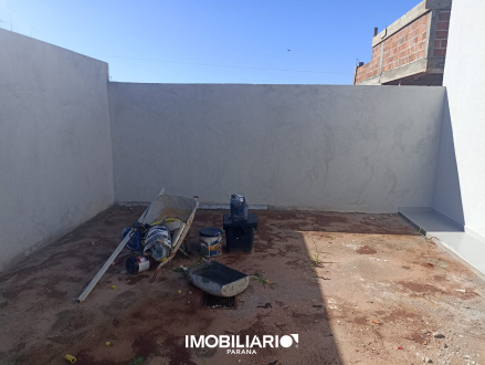 Residência para  Venda em Umuarama pela Bom Imóveis