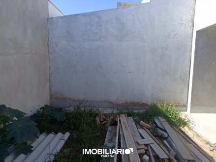 Residência para  Venda em Umuarama pela Bom Imóveis