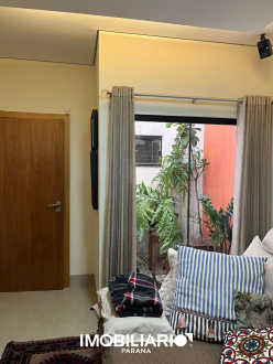 Residência para  Venda em Umuarama pela Elisia Neves