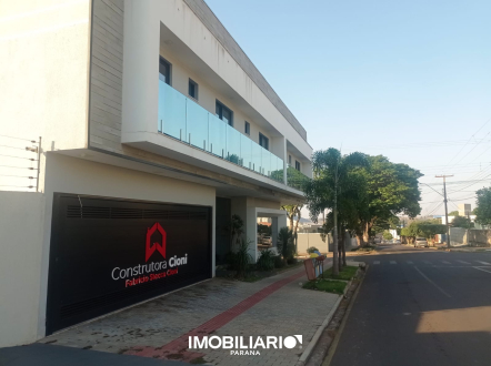 Apartamento para  Venda em Umuarama pela Liderança