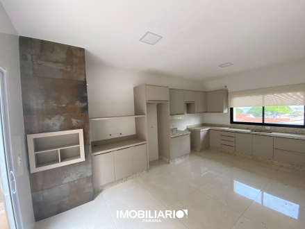 Apartamento para  Venda em Umuarama pela Liderança