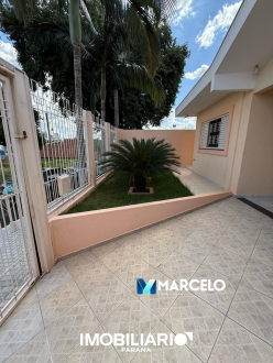 Residência para  Venda em Umuarama pela Marcelo