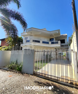 Sobrado para  Venda em Umuarama pela Delta