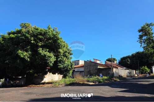 Terreno para  Venda em Umuarama pela Remax Majob