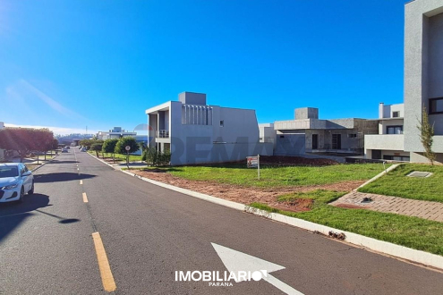 Terreno para  Venda em Umuarama pela Remax Majob