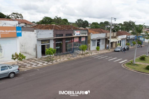 Sala Comercial para  Venda em Cruzeiro do Oeste pela Remax Majob