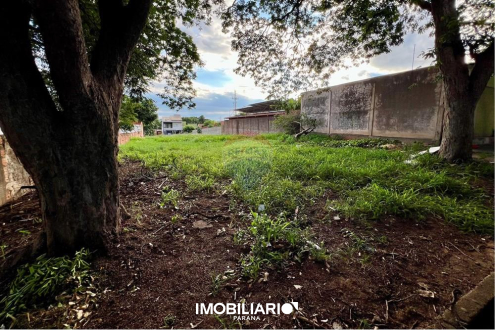 Terreno Comercial para  Venda em Umuarama pela Remax Majob