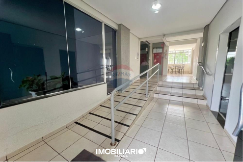 Apartamento para  Venda em Umuarama pela Remax Majob