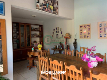 Residência para  Venda em Campo Mourão pela Nadiel Imóveis