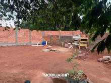 Terreno para  Venda em Umuarama pela Elisia Neves