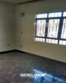 Residência para  Venda em Londrina pela Araujo