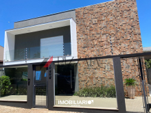 Residência para  Venda em Umuarama pela Pizzaia