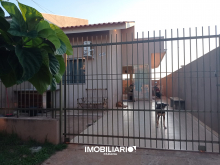 Residência para  Venda em Umuarama pela Pólo