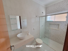 Residência para  Venda em Umuarama pela Delta