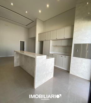 Residência para  Venda em Campo Mourão pela W. Hanse Imóveis