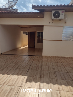 Residência para  Venda em Icaraíma pela Emerson