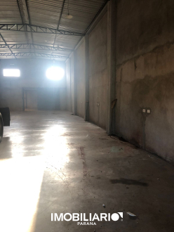 Salão Comercial para  Venda em Umuarama pela Bom Imóveis