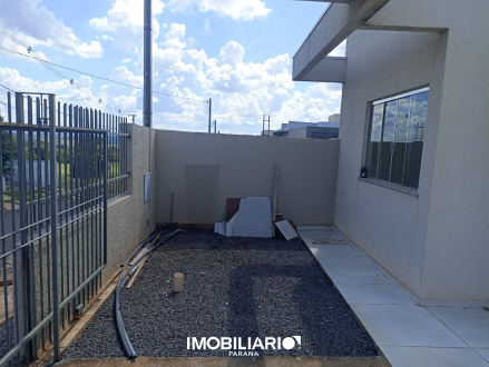 Residência para  Venda em Umuarama pela Bom Imóveis