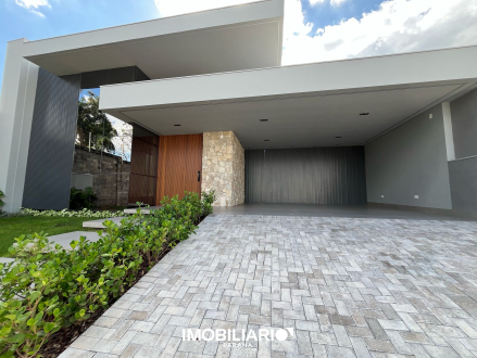 Residência para  Venda em Umuarama pela Ilha Bella