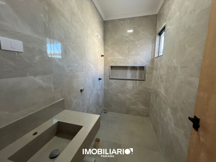 Residência para  Venda em Umuarama pela Ilha Bella