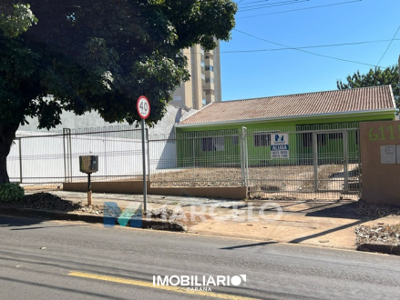 Residência para  Venda em Umuarama pela Marcelo