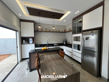 Residência para  Venda em Umuarama pela Ilha Bella