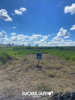 Terreno para  Venda em Umuarama pela Elisia Neves