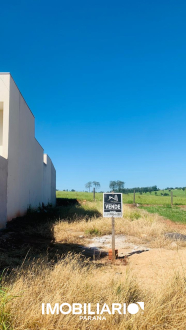 Terreno para  Venda em Umuarama pela Elisia Neves