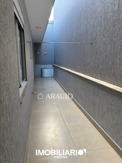 Residência para  Venda em Umuarama pela Araujo