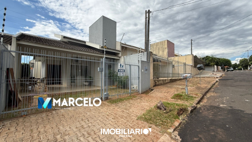 Residência para  Venda em Umuarama pela Marcelo