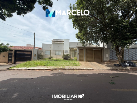 Residência para  Venda em Umuarama pela Marcelo