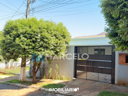 Residência para  Venda em Umuarama pela Marcelo imóveis