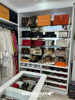 Apartamento para  Venda em Navegantes pela Shiotani Imóveis