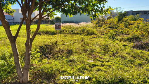 Terreno para  Venda em Umuarama pela Pizzaia