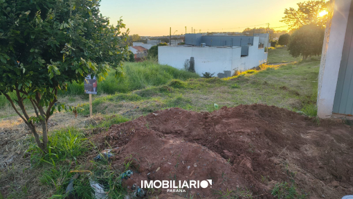 Terreno para  Venda em Umuarama pela Pizzaia