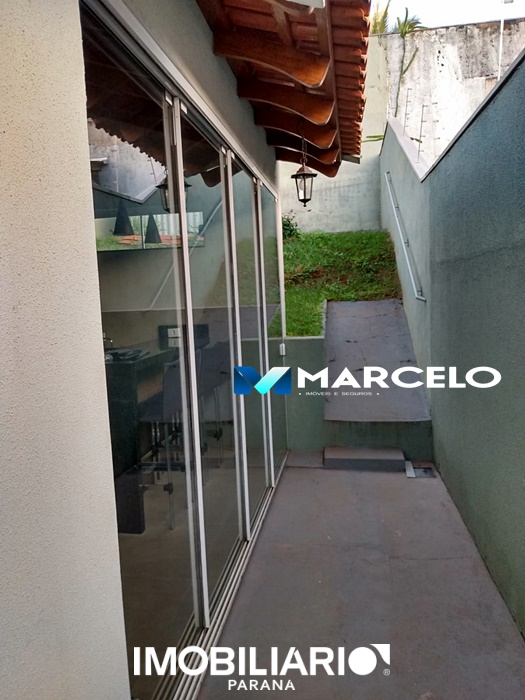 Residência para  Venda em Umuarama pela Marcelo