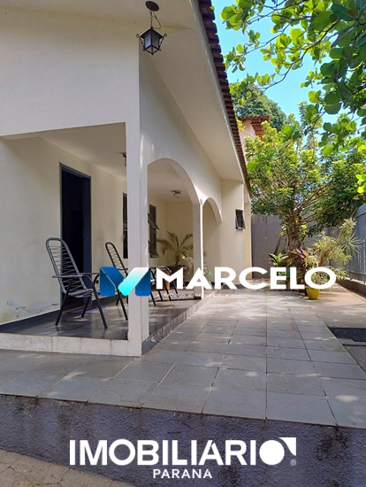 Residência para  Venda em Umuarama pela Marcelo