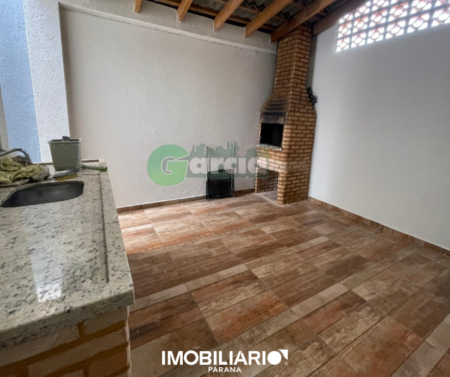 Residência para  Venda em Umuarama pela Garcia Imóveis