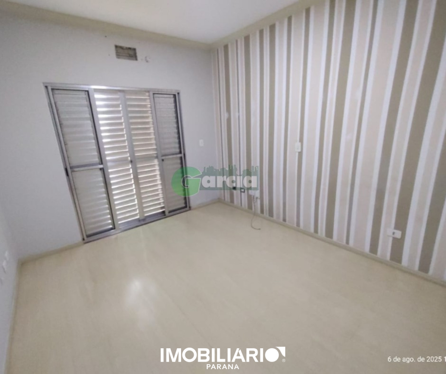 Sobrado para  Alugar em Umuarama pela Garcia Imóveis