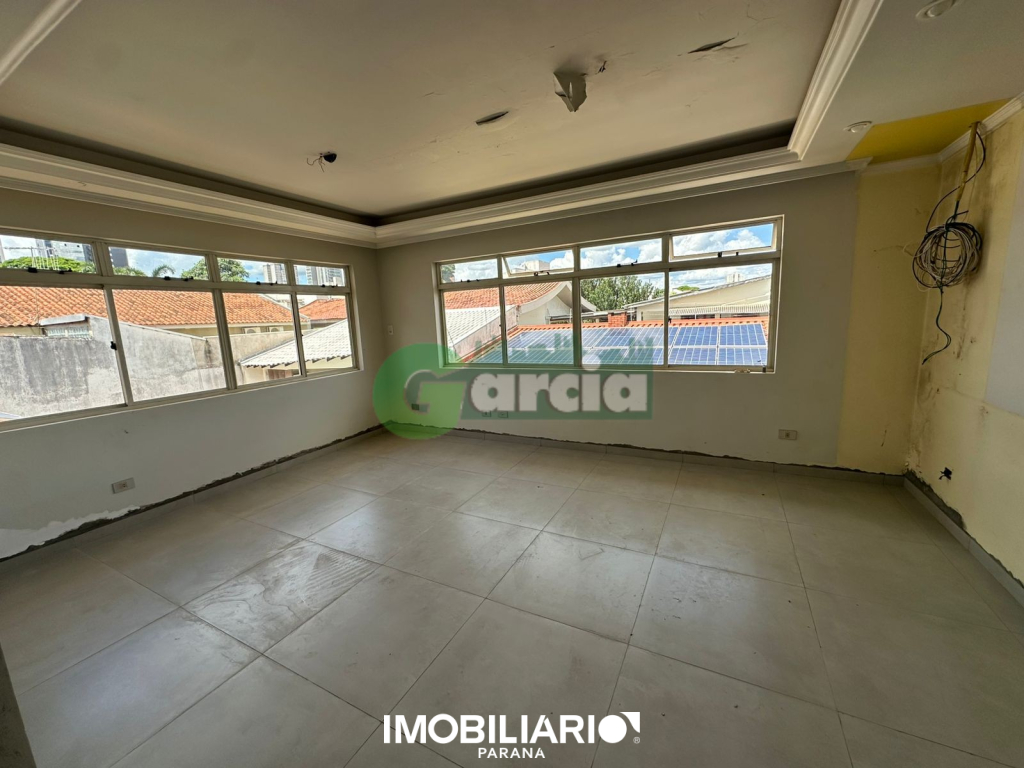 Sobrado para  Alugar em Umuarama pela Garcia Imóveis