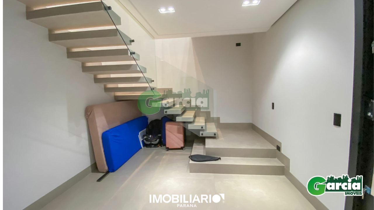 Residência para  Venda em Umuarama pela Garcia Imóveis