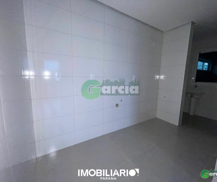 Apartamento para  Venda em Umuarama pela Garcia Imóveis