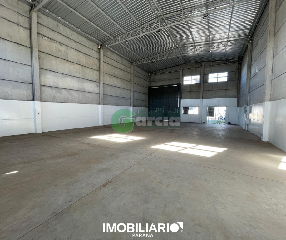 Salão Comercial para  Alugar em Umuarama pela Garcia Imóveis