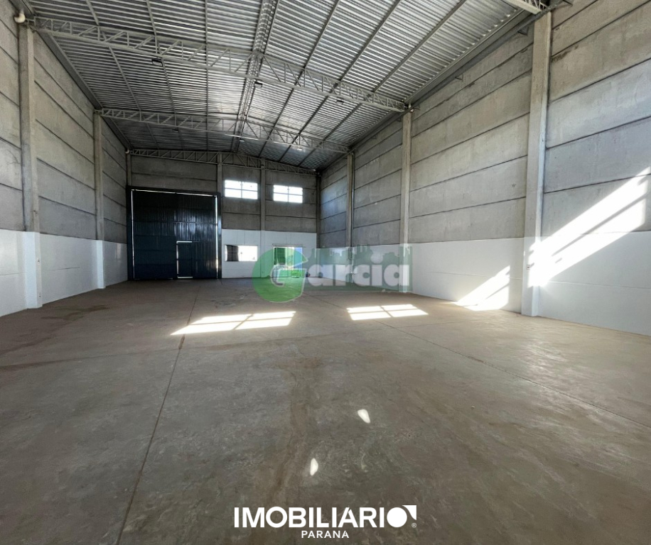 Salão Comercial para  Alugar em Umuarama pela Garcia Imóveis